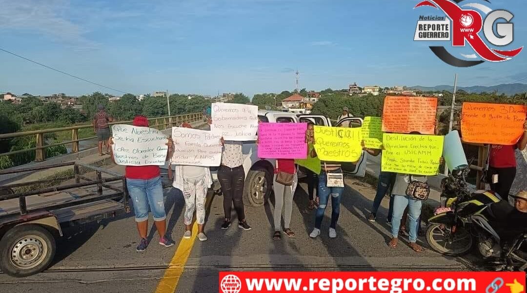 Protestan Padres De Familia Y Bloquean La Carretera Acapulco