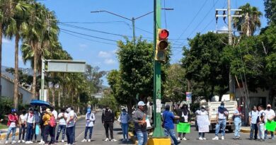 Normalistas de CAM’S, protestaron y bloquearon avenidas de Chilpancingo