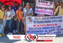 Supervisores de la Costa Chica protestan en Palacio de Gobierno para exgir maestros 