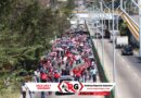 Marchan sobre la Autopista del Sol docentes del SUSPEG contra ley del ISSSTE