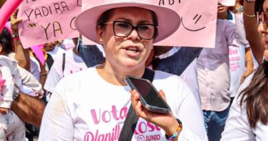 Se registra Yadira Orozco como candidata a la secretaria general de la sección XXXI del SUSPEG