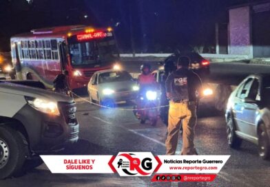 Localizan 2 cuerpos desmembrados en un taxi en Acapulco