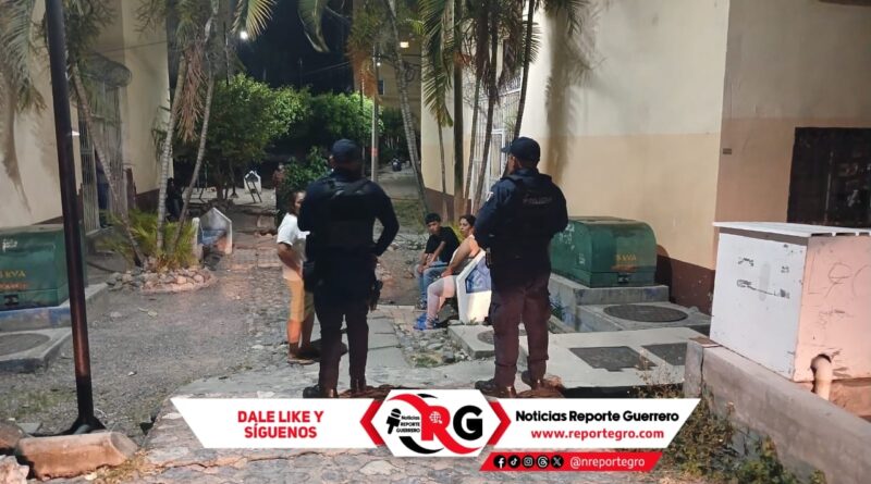 Cae una chica de un cuarto piso en Casas Geo, Chilpancingo