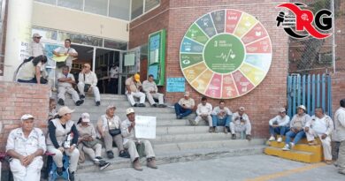 Vectores de la Secretaría de Salud protestan por demandas laborales y falta recursos
